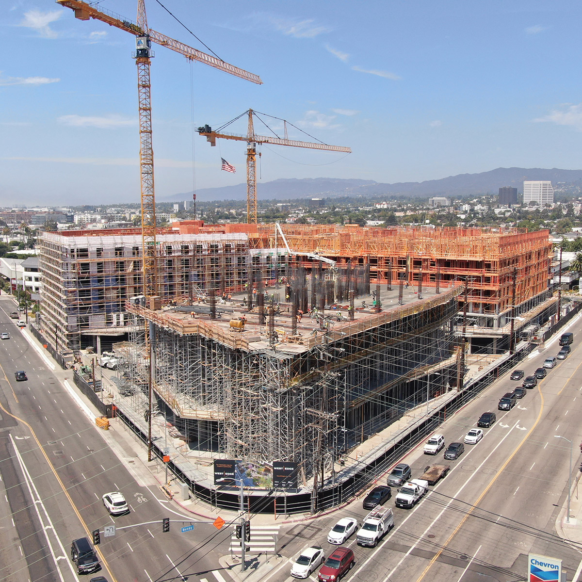 _0000s_0001_West Edge