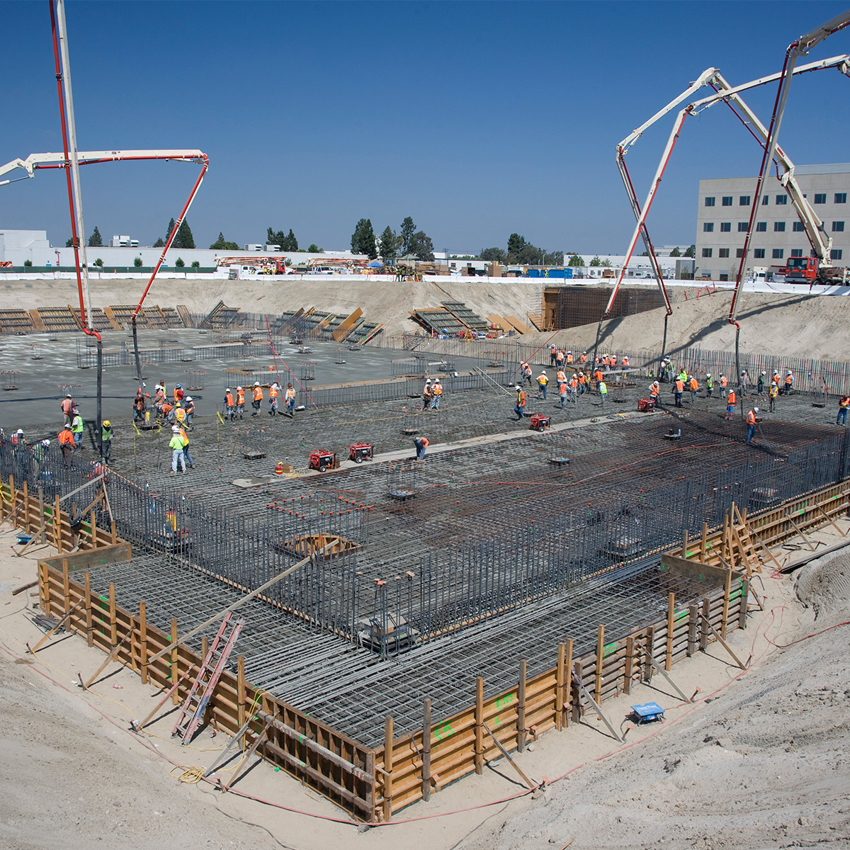 _0000s_0004_Kaiser Anaheim