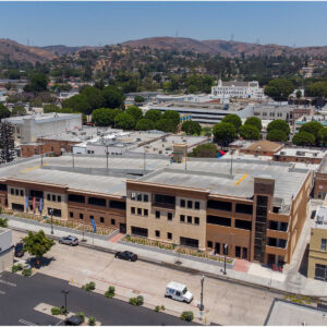 _0001s_0000_Uptown Whittier PS