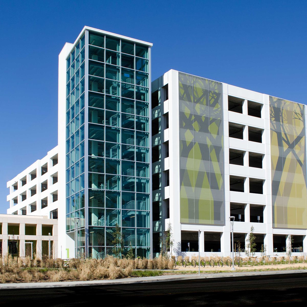 _0001s_0003_Kaiser Santa Clarita PS