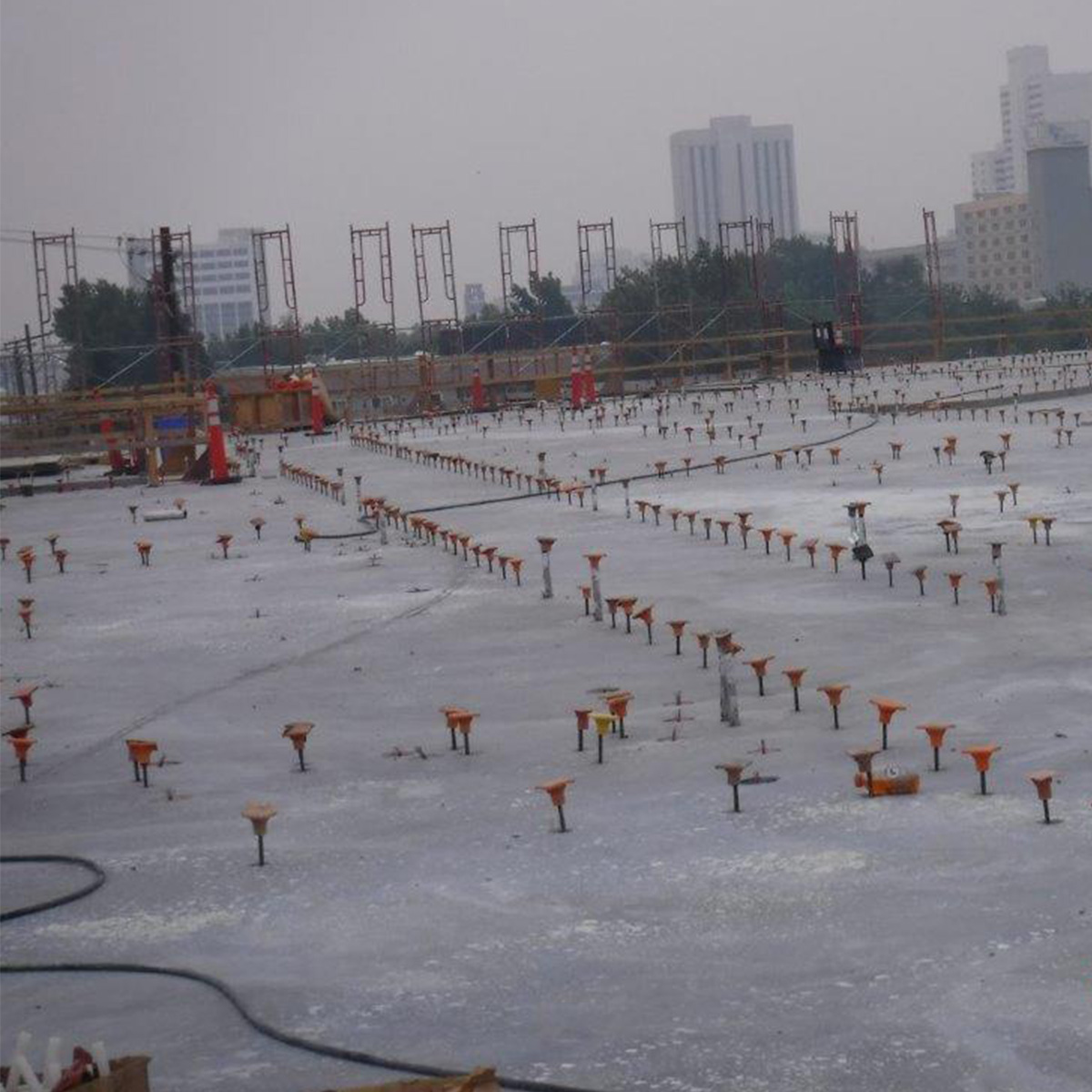 _0001s_0003_the HERE