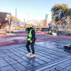 _0001s_0004_The Loren