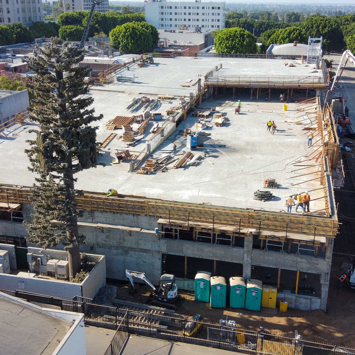 _0001s_0005_Uptown Whittier PS