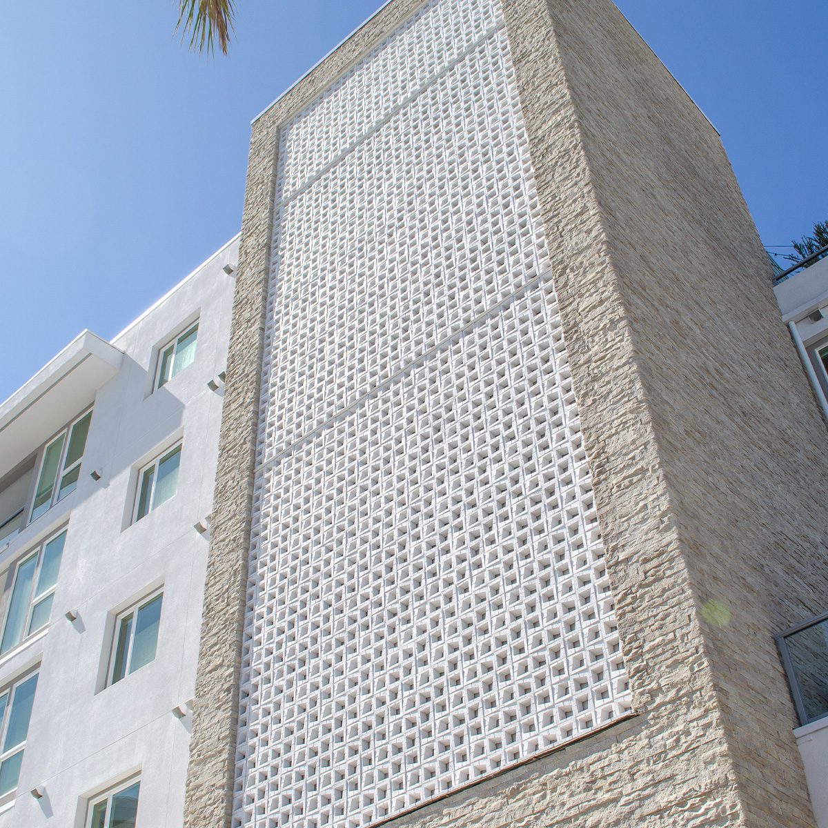 _0001s_0009_Neptune Marina