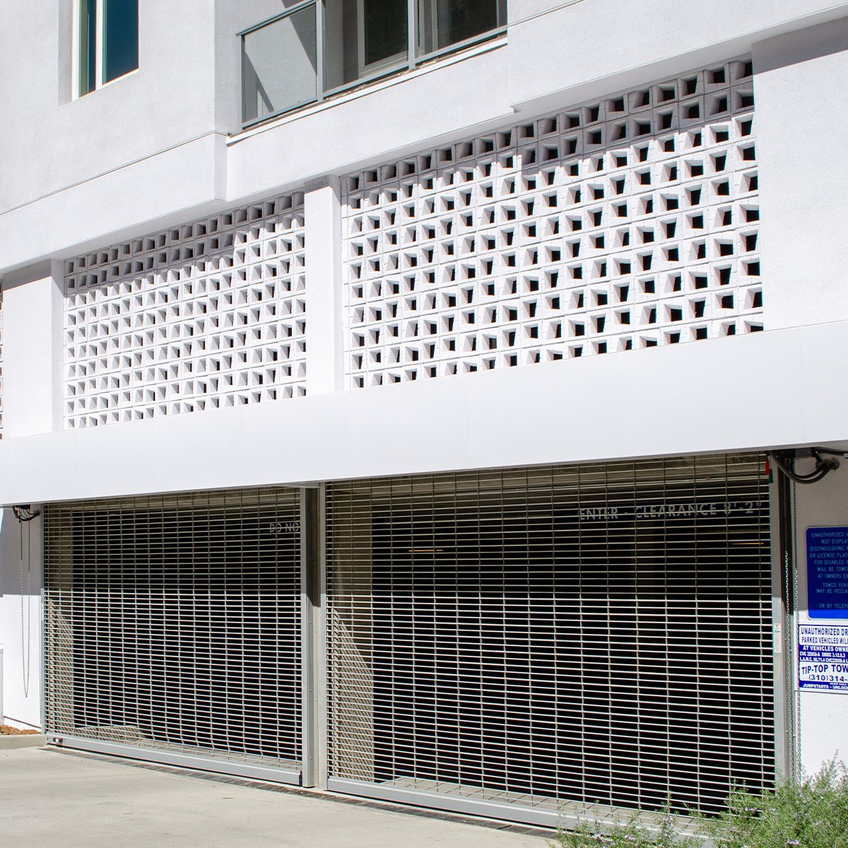 _0001s_0010_Neptune Marina