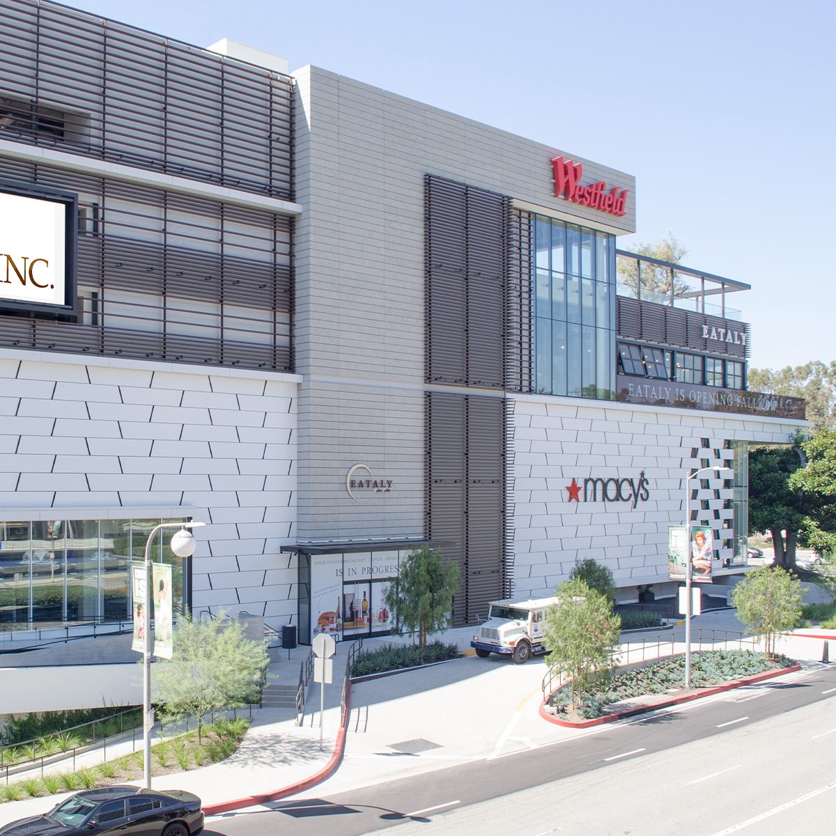 _0002s_0001_Macys Westfield