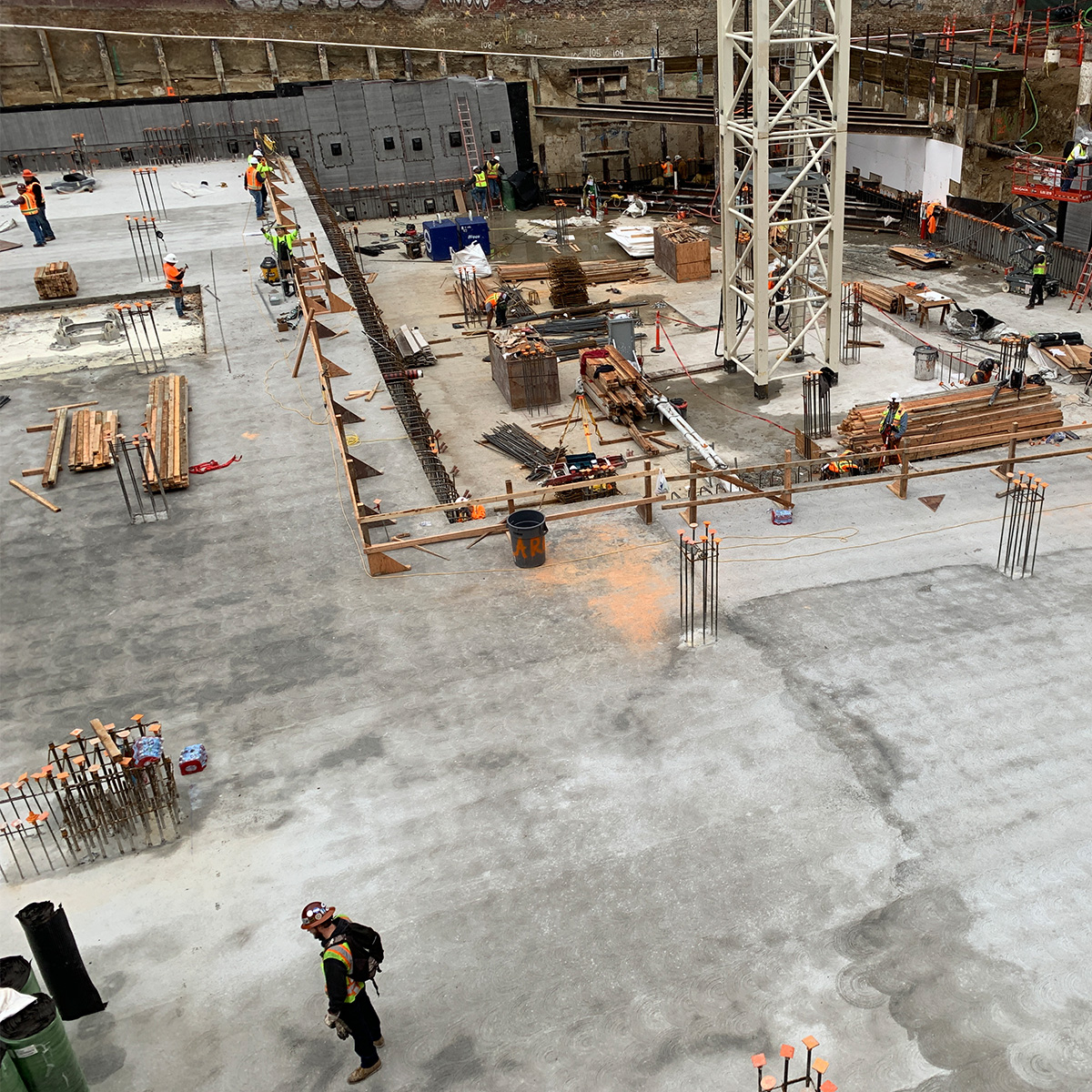 _0008s_0003_1066 Market